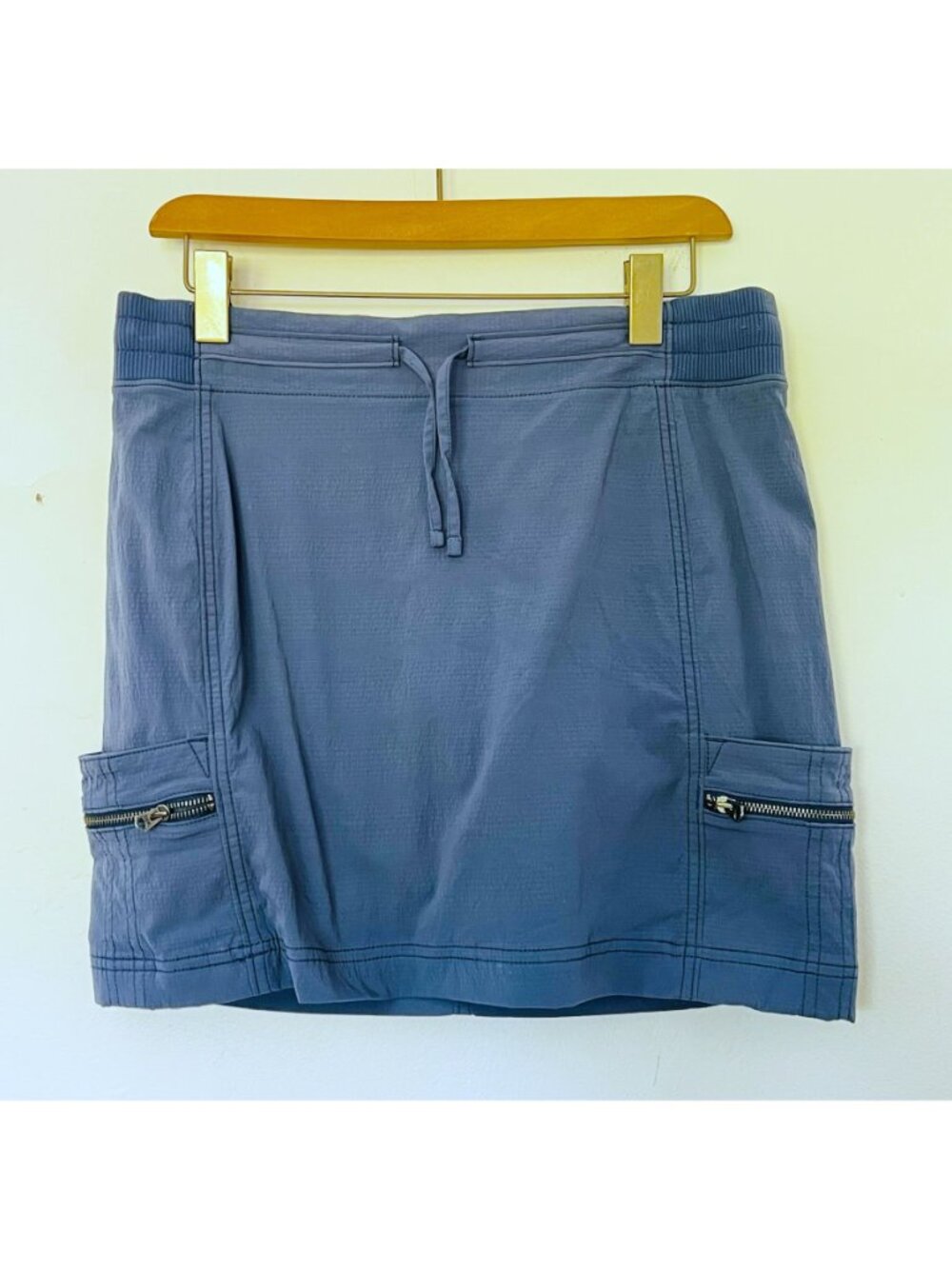 Vtg Athleta Trekkie Skort Black Sz 10 Cargo Zip Pockets Gorpcore Athleisure - Picture 2 of 10